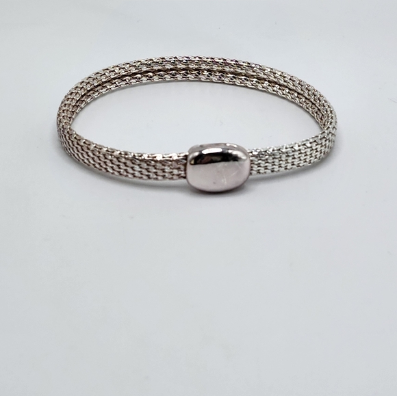 MONET silver tone magnetic closure clasp. - Picture 5 of 9